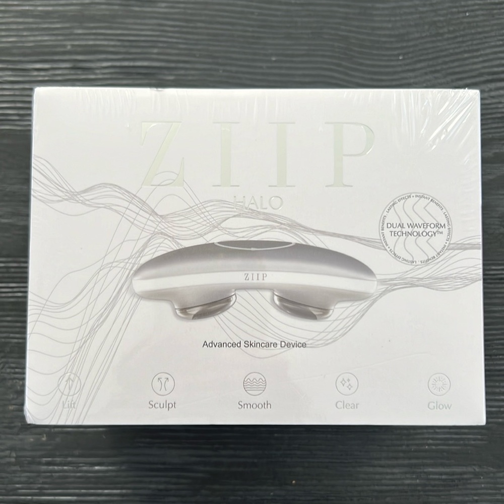 Halo Advanced Skincare Device - Silver